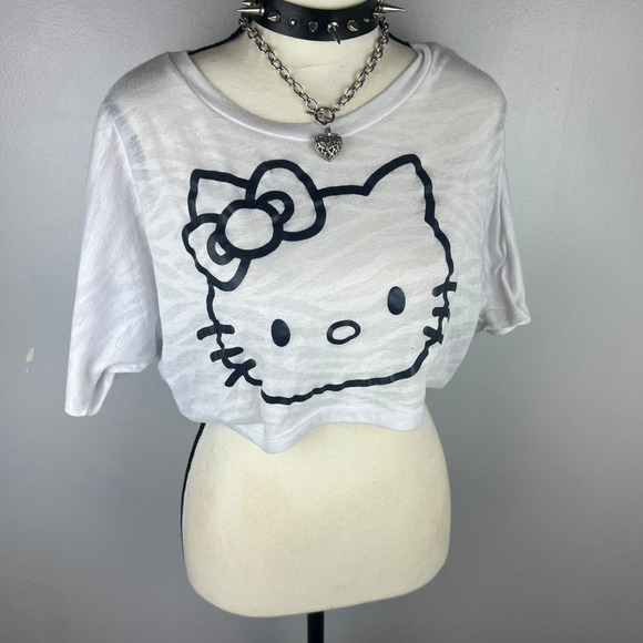 Y2k hello kitty crop top - Picture 3 of 4